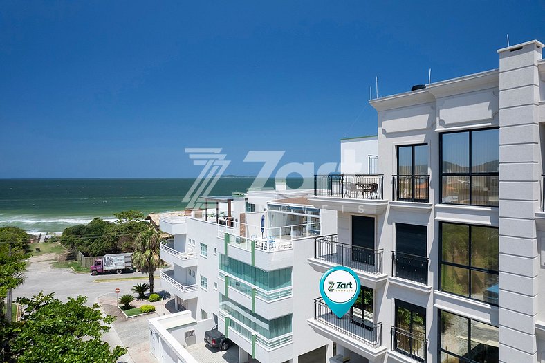 2 bedroom apartment 80 meters from the sea in Praia de Canto