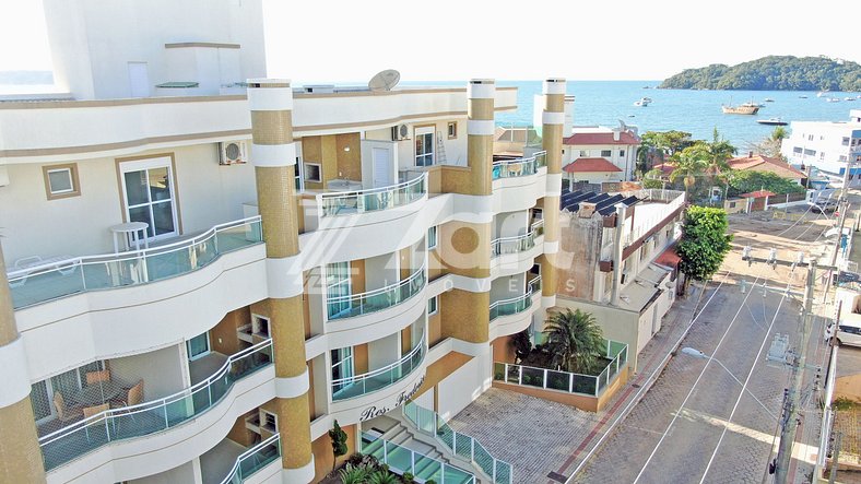 2 BEDROOM APARTMENT WITH A SUITE CLOSE TO THE SEA - DOWNTOWN
