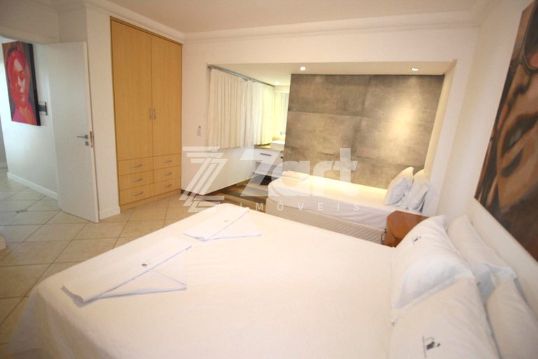 Casa 4 suites com piscina em Canto Grande em Bombinhas